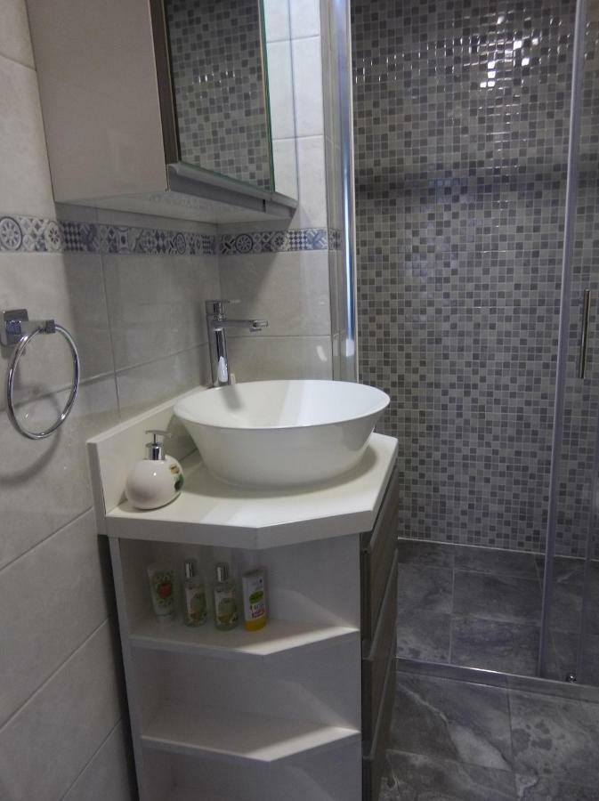 Apartment Lela Šibenik Extérieur photo
